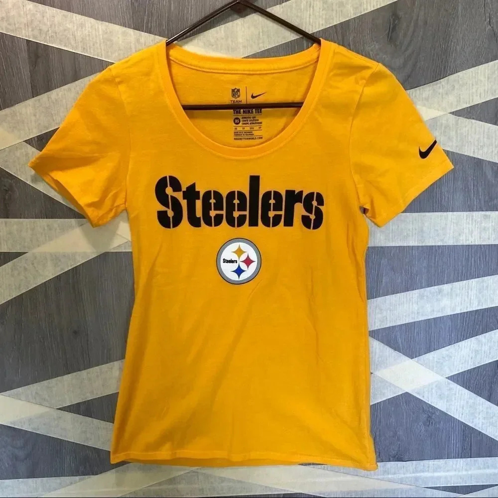 Nike Pittsburgh Steelers NFL Women’s T-shirt Sz XS Yellow/Black